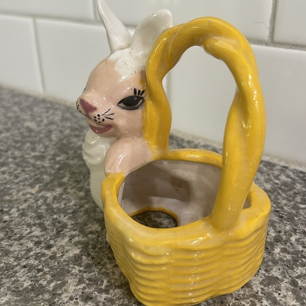 Vintage Ceramic Bunny with Yellow Basket - Picture 3 of 6